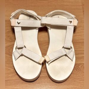 Used Stoney clover Lane x Target white sandals size 11